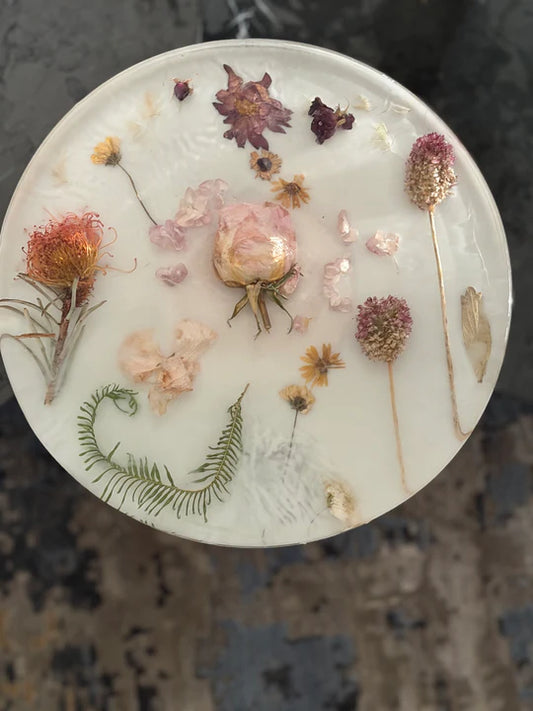 Preserve your flowers with Reem - Table